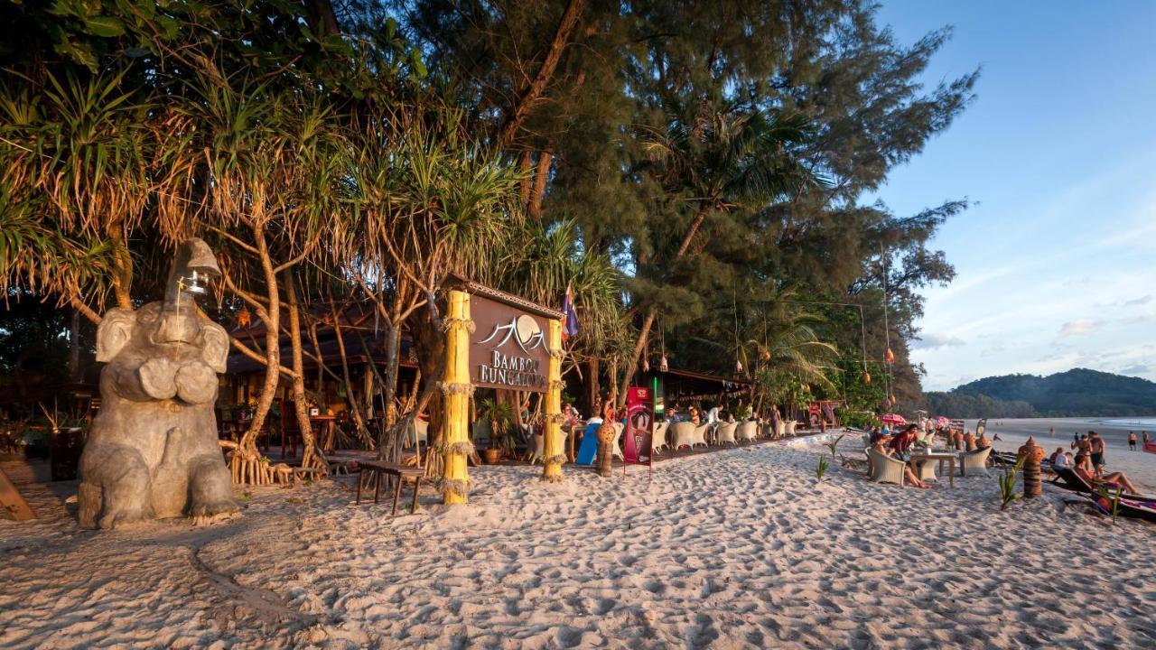 Bamboo Bungalows Koh Phayam Bagian luar foto